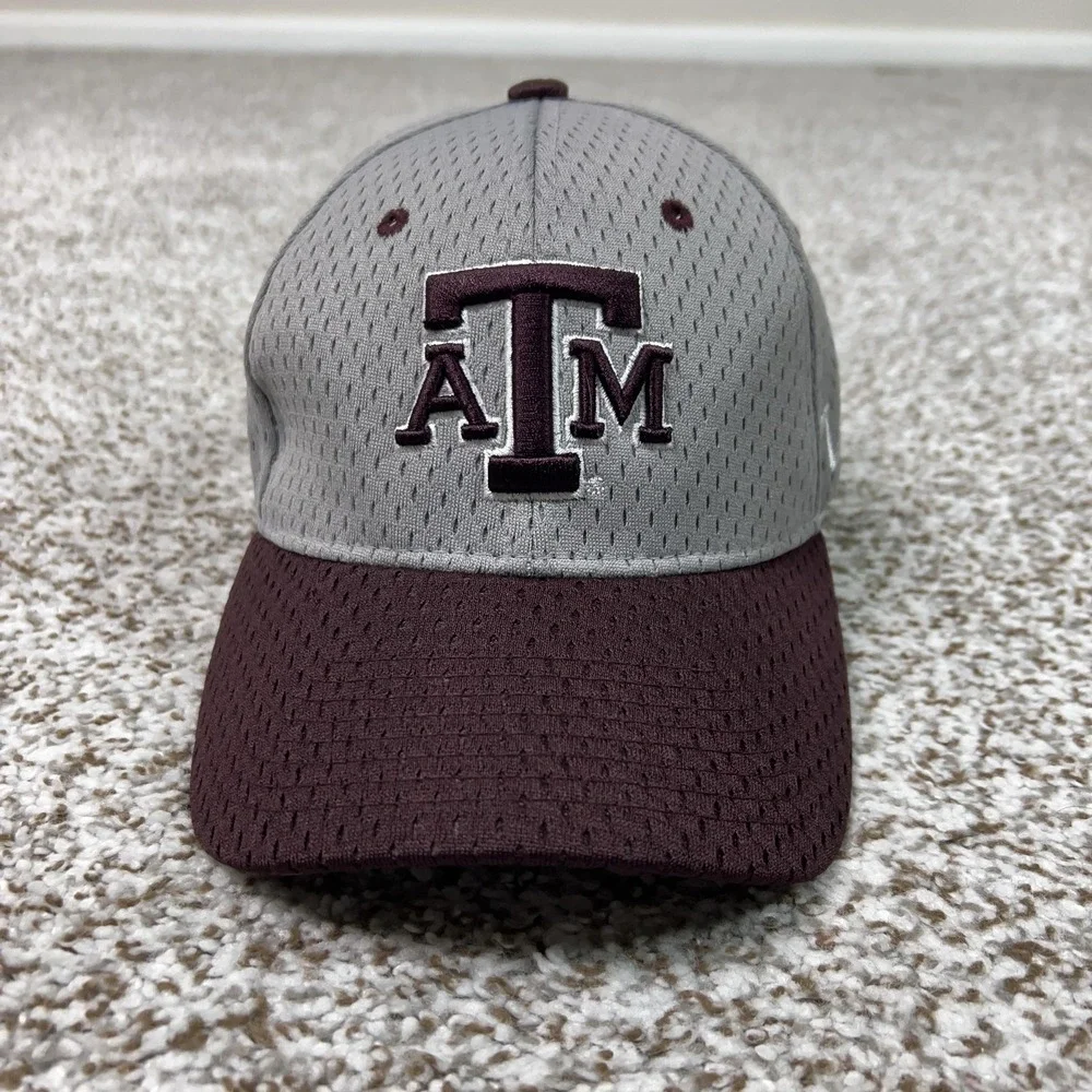 Texas A&M Aggies Hat Cap Flex Mens Medium Gray Maroon College Football Stretch